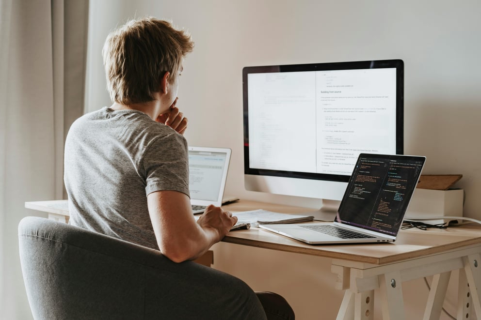 https://25470324.fs1.hubspotusercontent-eu1.net/hubfs/25470324/Orbis%20Group%20%7C%20Developer.jpg